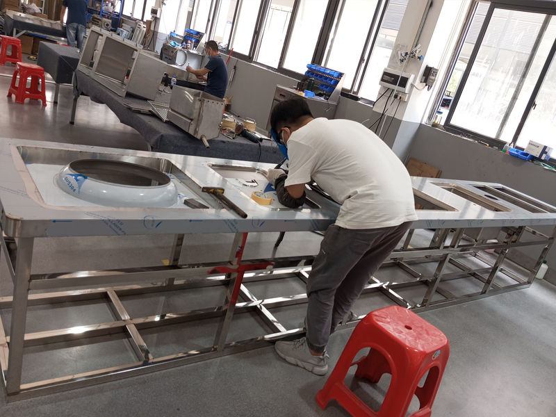 Shenzhen Smart Kitchen Digital Electric Appliances Co., Ltd linia produkcyjna producenta